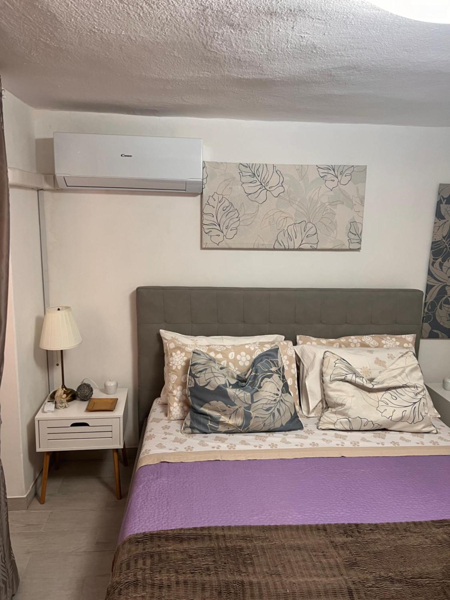 Casa Vacanze Manzoni 29 カリアリ エクステリア 写真