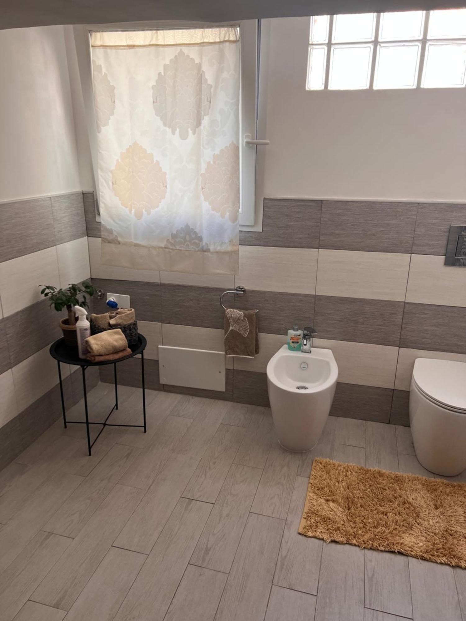 Casa Vacanze Manzoni 29 カリアリ エクステリア 写真