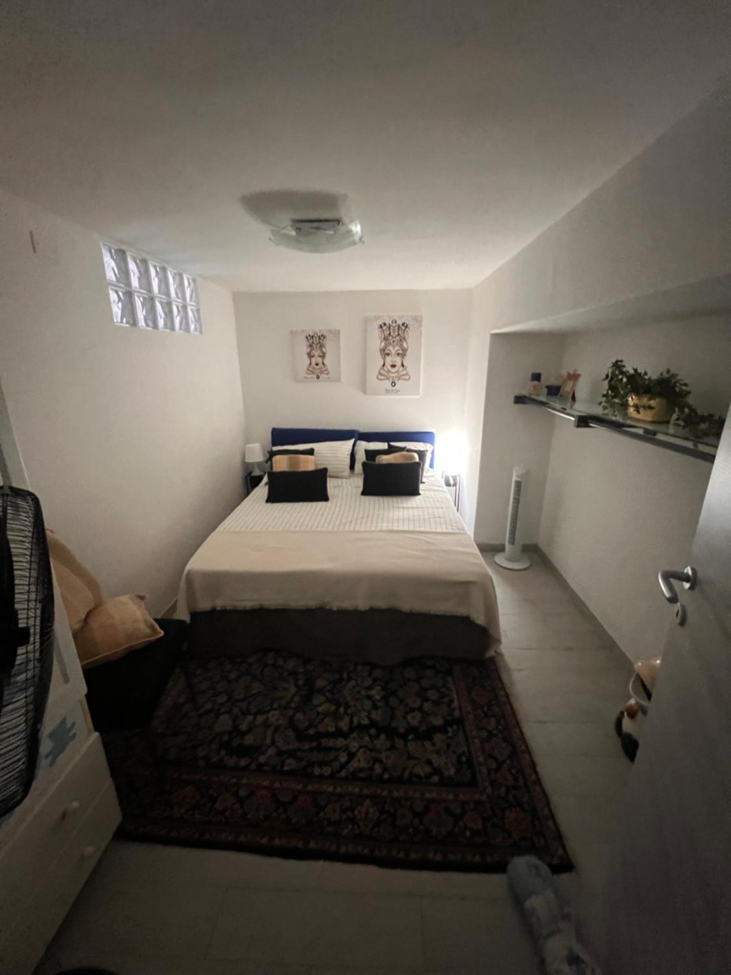 Casa Vacanze Manzoni 29 カリアリ エクステリア 写真